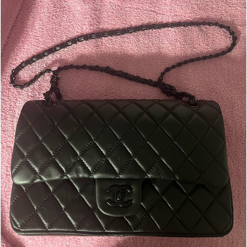 Chanel Lambskin Quilted Classic
Double Flap Purse Black Hardware